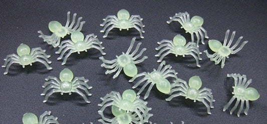 Small Toy Black Plastic Toy Spider 69146db4 23ee 428b a7d1 64f4c7e1e4f4