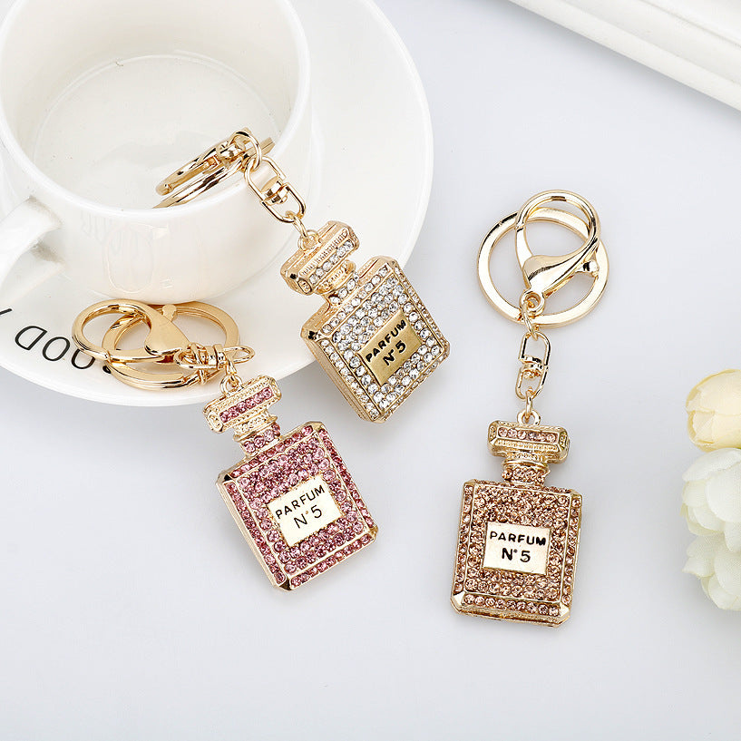 Creative Crystal Perfume Bottle Rhinestone Keychain 6996d552 74f0 4b4d bbf8 543f2065811b