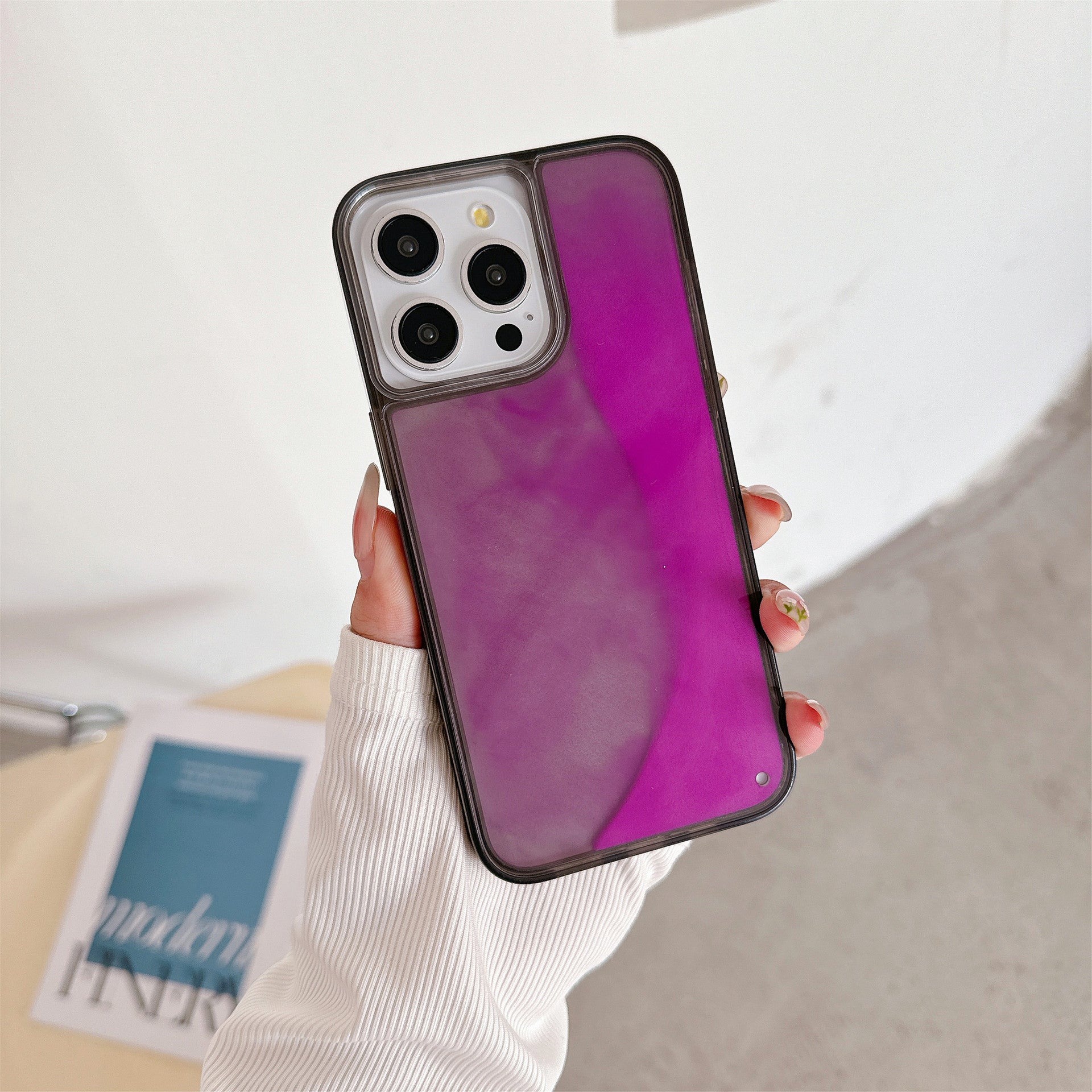 Luminous Quicksand Phone Case Luminous Soft Edge Hard Backboard - 图片 10