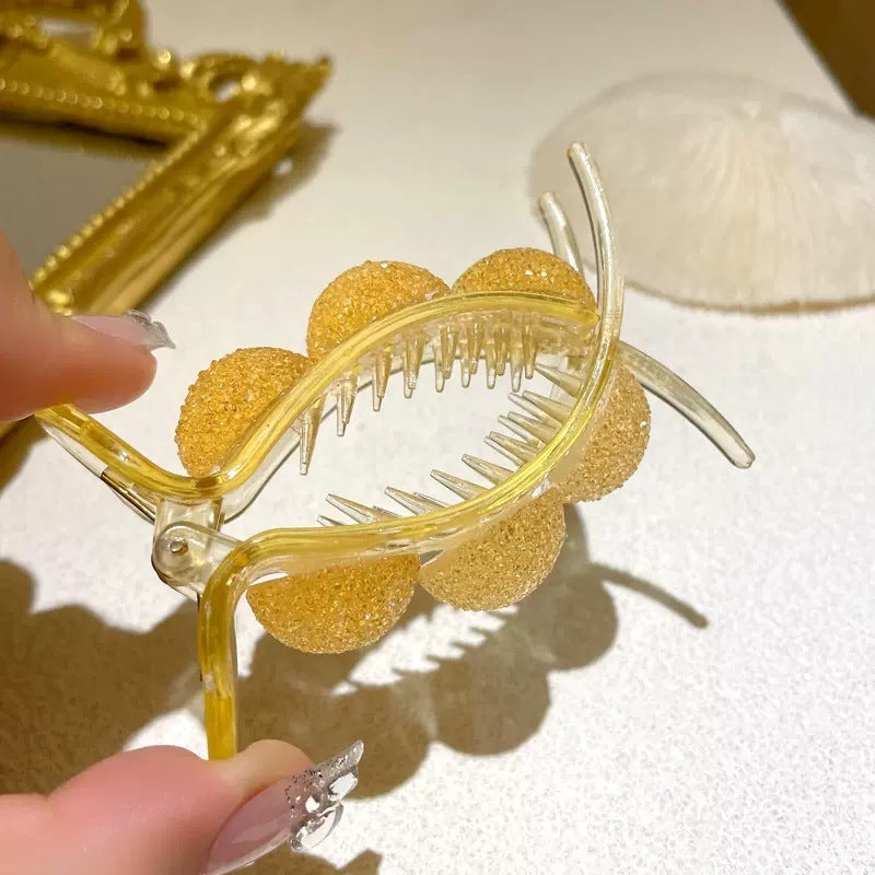 High-grade Light Luxury Butterfly Full Diamond Ponytail Bun Temperament Grip 6b93964e 3c3a 4f16 92f2 31176a3cccce