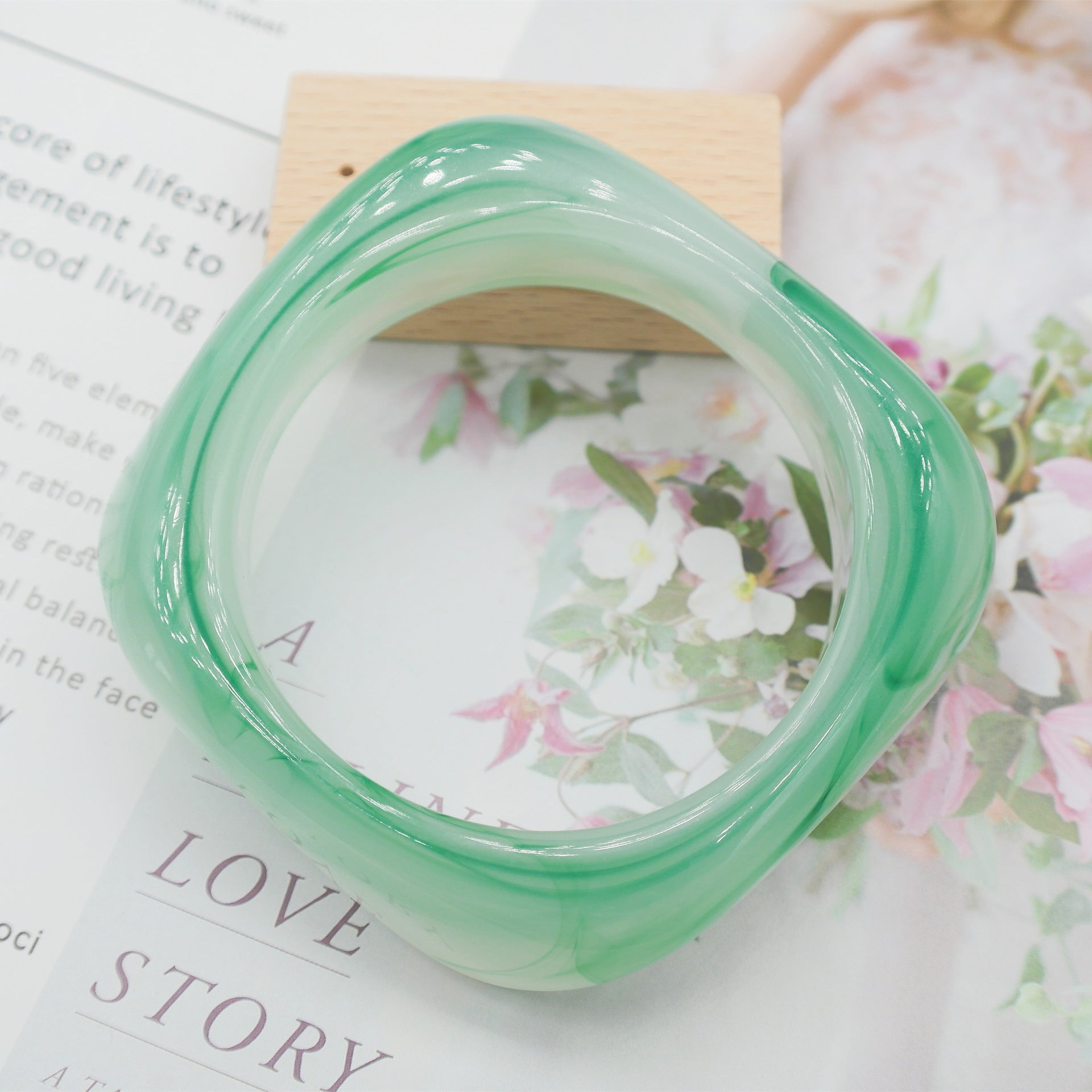 Marbling Acrylic Bracelet Shaped Irregular Square 6bb46a90 2a53 45b5 b85c dc5fbd47e997