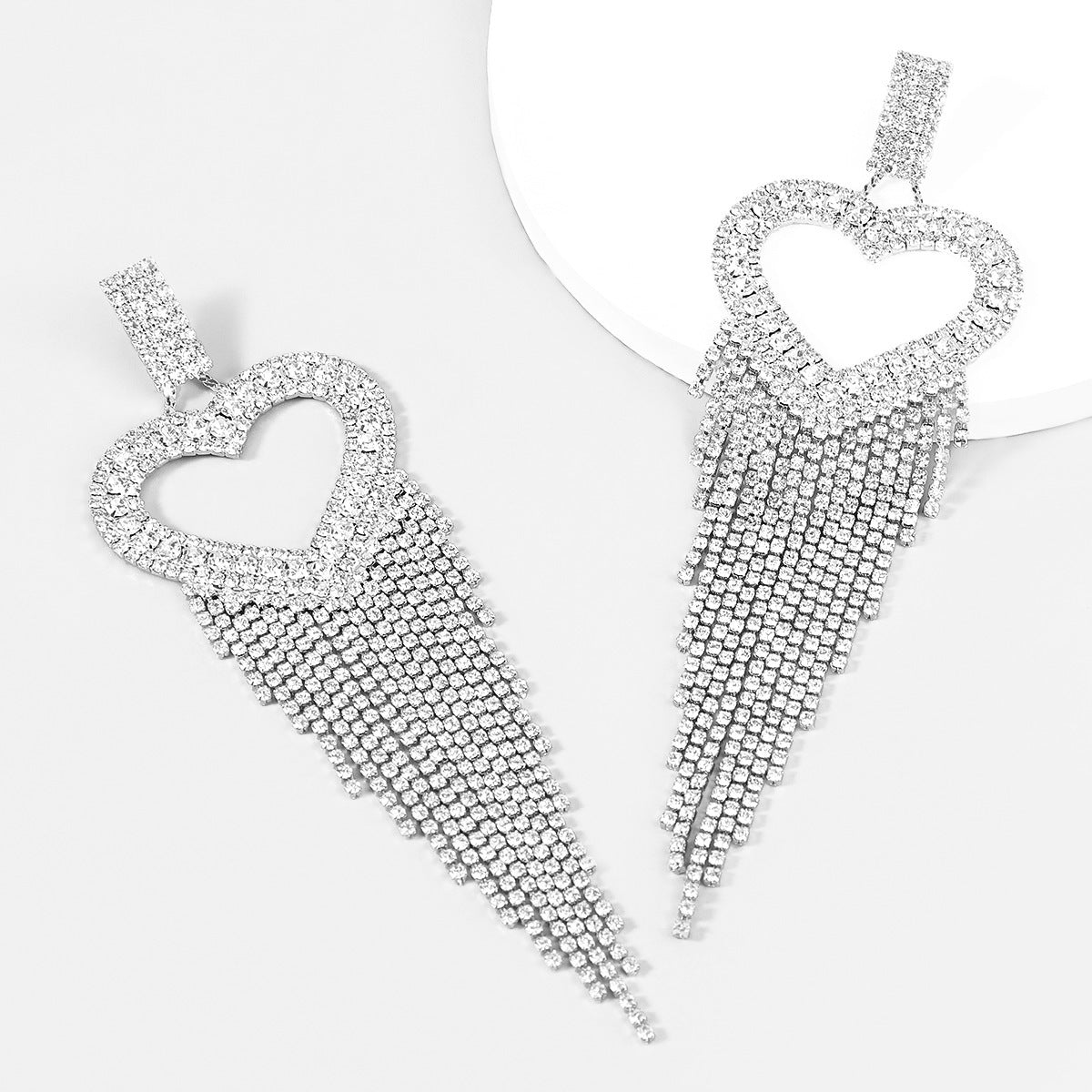 Alloy Diamond-encrusted Love Tassel Earrings Female 6c278722 57ff 4610 8d58 8a651d9ba808