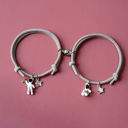 Simple Dream Star Picking Astronaut Bracelet 6c532afd 91b3 4309 9e61 6bca84fab5d8