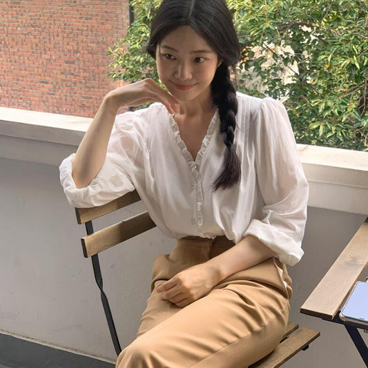 Simple Loose Long Sleeves Shirt 702e519d 5038 4d47 a0b1 adcb0717501c