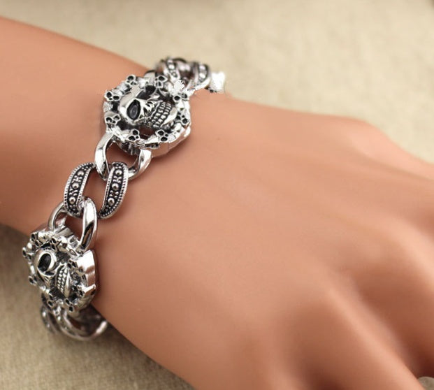 European and American rock band personality punk jewelry men's metal bracelet round skull 70454711252