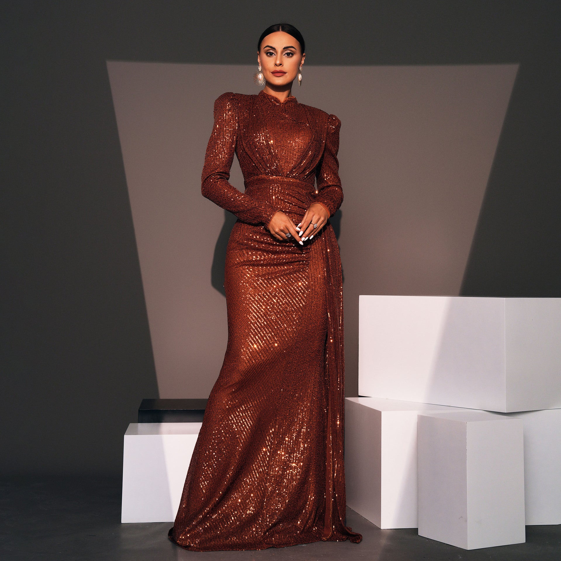 Long Sleeve Round Neck Sexy Slim Long Sequined Banquet Dress 72597bb7 7484 4d0f bcd4 4958dcd47e4e