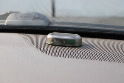 Solar simulation anti-theft warning light 734563700961