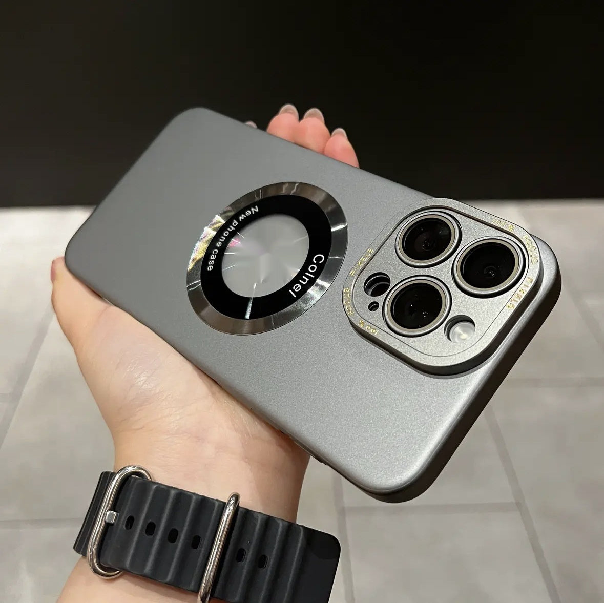 Metal Lens Frame Frosted Phone Case - 图片 11