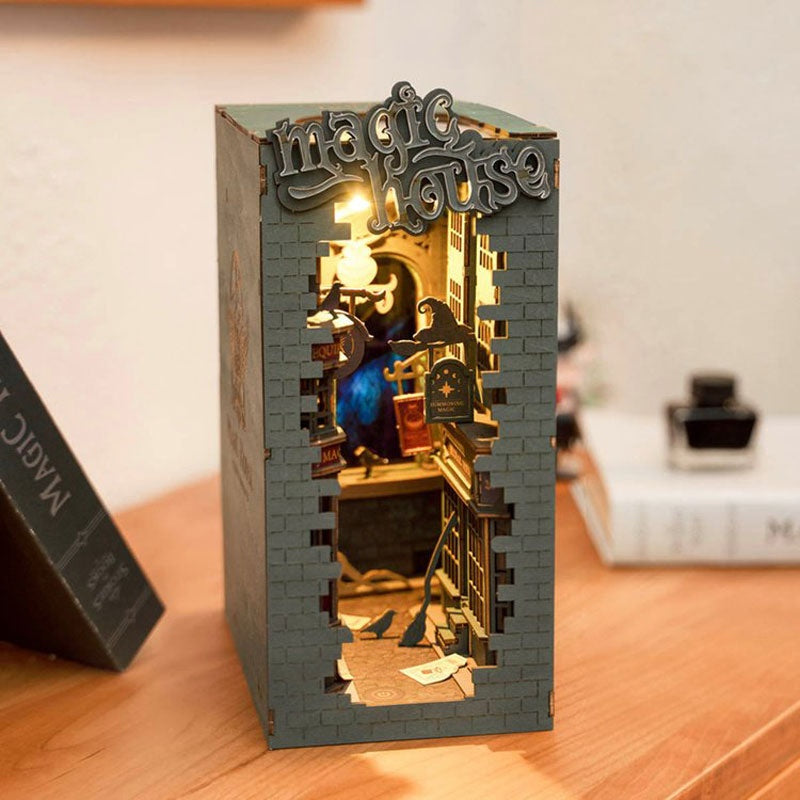 Robotime Rolife DIY Book Nook Wooden Miniature Doll House Light For Bookshelf Insert Furniture 73dc16cb 4fc9 48b7 83f4 665196