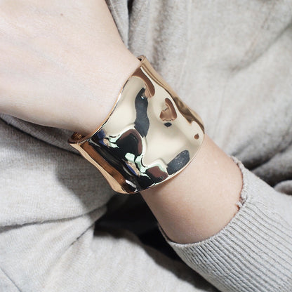 New popular simple and exaggerated wide side bracelet 751894651928