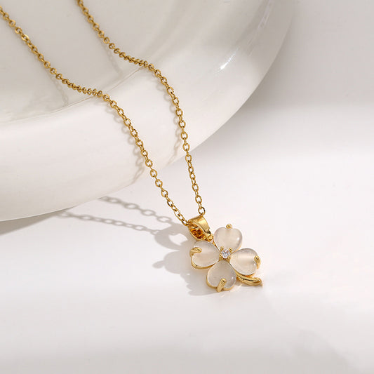 Design Sense Light Luxury Temperament Clavicle Chain Jewelry 767300b8 33b5 401d bcbe d5bedd4524b6