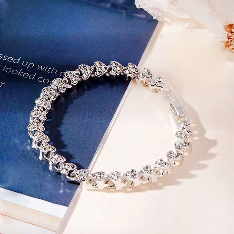 Heart-shaped Diamond Gold And Silver Plated Roman Bracelet 768f7720 c8ad 4507 b8b2 29209ab3f643