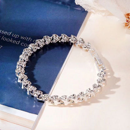 Heart-shaped Diamond Gold And Silver Plated Roman Bracelet 768f7720 c8ad 4507 b8b2 29209ab3f643