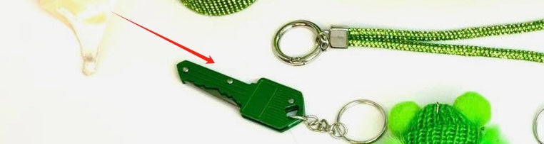 Mini EDC Multi-function Key Knife Pendant 7710e74a ab13 4664 88d8 848e02132a38