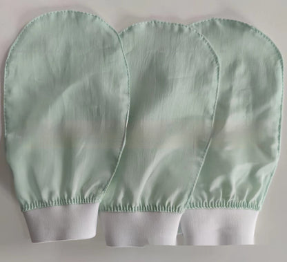 Bath Bath Silk Bathing And Face Washing Gloves 77294de9 201f 4d42 ab25 110a51cdfdea