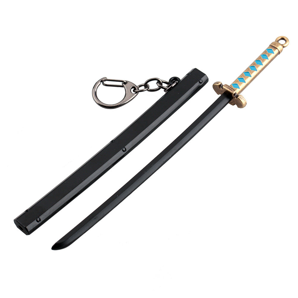 Japanese Wheel Knife With Sheath Sword Weapon Model Metal Keychains 778d02c3 6d29 42cb 9bfb 2c4980006309 83c7a869 ff5d 4b5e a