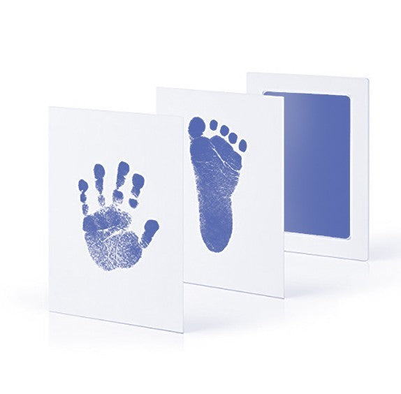 Baby hands and feet with oil 784757341795