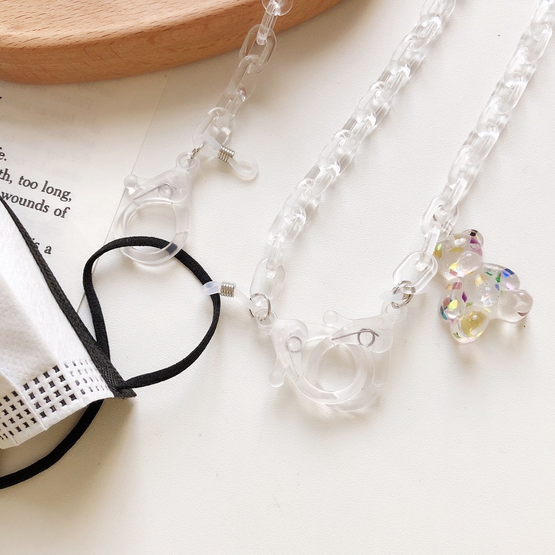 Transparent Chain Acrylic Bear Pendant Adult Glasses Chain 785e8d39 50f1 40d6 a5c4 688c38626040