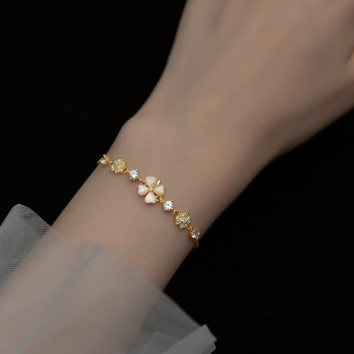 Silver Diamond Four Petal Flower Synthetic Opal Women's Bracelet 7a6521c5 9367 400a bac9 99bb5e7637ef