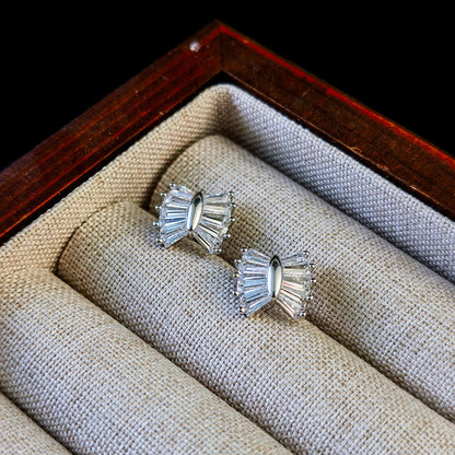 Simple Micro Inlaid Zircon Short Design Ear Studs 7a9a8fb6 658c 4f20 8dcc 3b31cbb26180