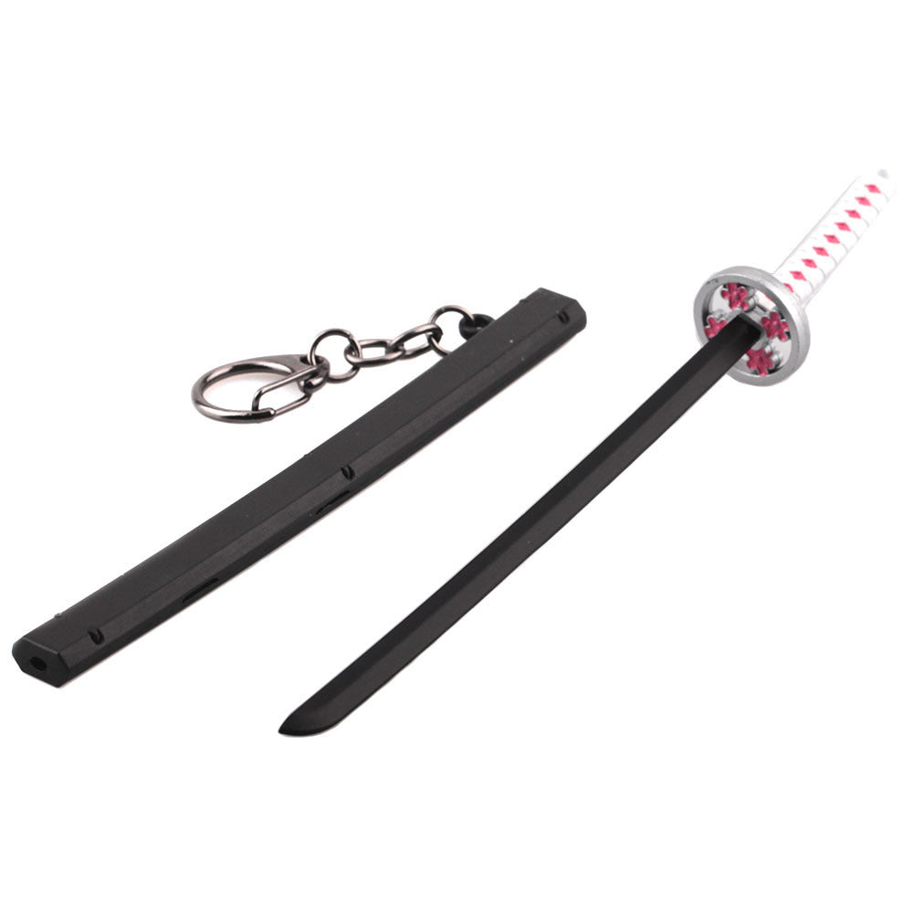 Japanese Wheel Knife With Sheath Sword Weapon Model Metal Keychains 7b51b037 b366 40e5 bba8 ec87505022e0
