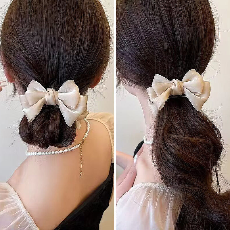 Elegant Bow Bun Grip Female Online Influencer 7e6755ef 85bc 4d56 a992 1af8563e7ab3