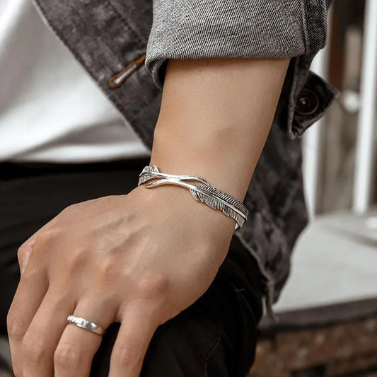 Crater Design Bump Bracelet Fashion 7ef671e9 292c 4171 89f1 32db0c559571
