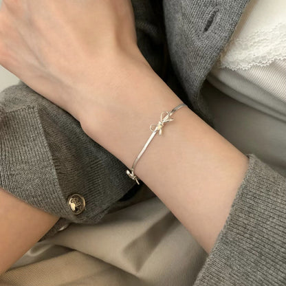 Bow Snake Bones Chain Bracelet For Women 7f36a160 89b2 4c7f b633 8e4c0562480d