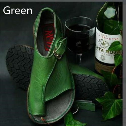 Buckle toe flat sandals and slippers 8054f52b 900e 47d9 9ab2 4f2157c3539d