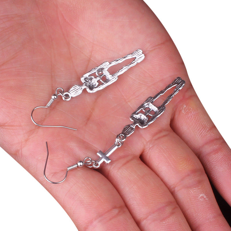 European And American Popular Exaggerated Gothic Skull Earrings 80eb3fcb e4c9 4157 9de1 356f58bc208b