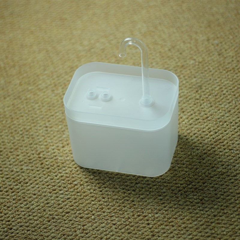 Automatic Circulating Water Dispenser For Pets 824dcaf5 d26f 4c08 8484 2d067446176e