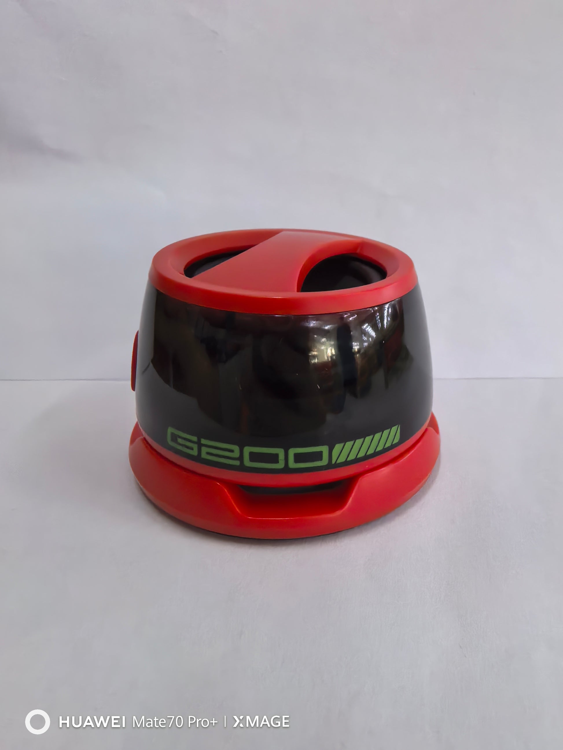 Portable Bluetooth Speaker G200 RGB Lighting Speaker BT5.3 Mini Sound Box 7 Hours Playback Magnetic Phone Holder 8435adfe b83