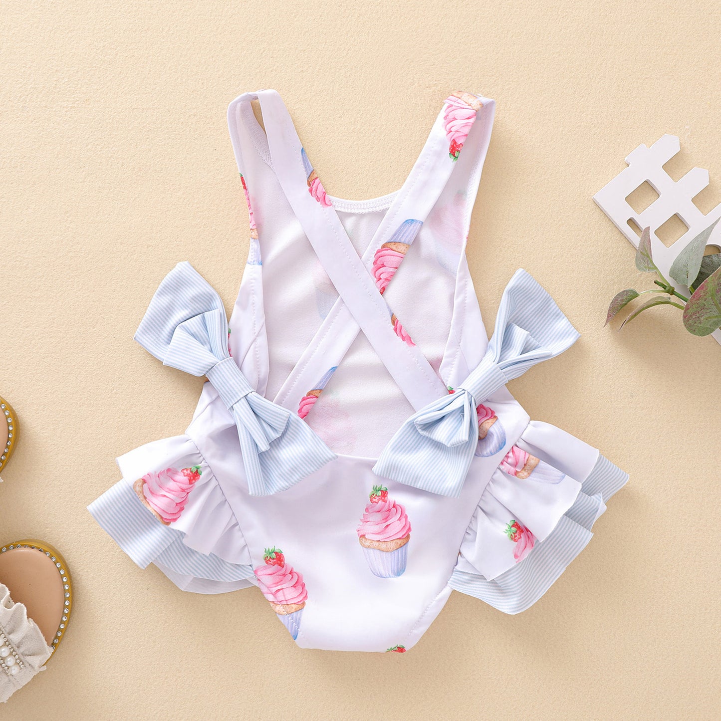 Children's Ruffled One-piece Swimsuit 845a4599 4099 48cc ad5f 42f72178c0f0