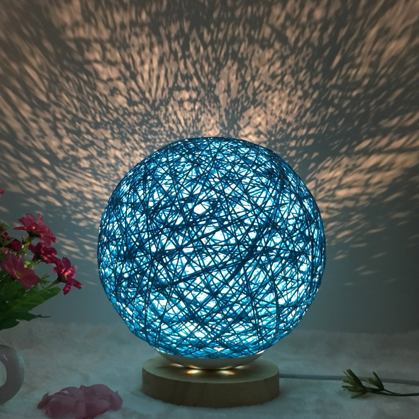 Amazon Hot Selling Creative Linen Table Lamp Novel and Unique LED Intelligent USB7 Color RGB16 Color Remote Control Rattan Ba