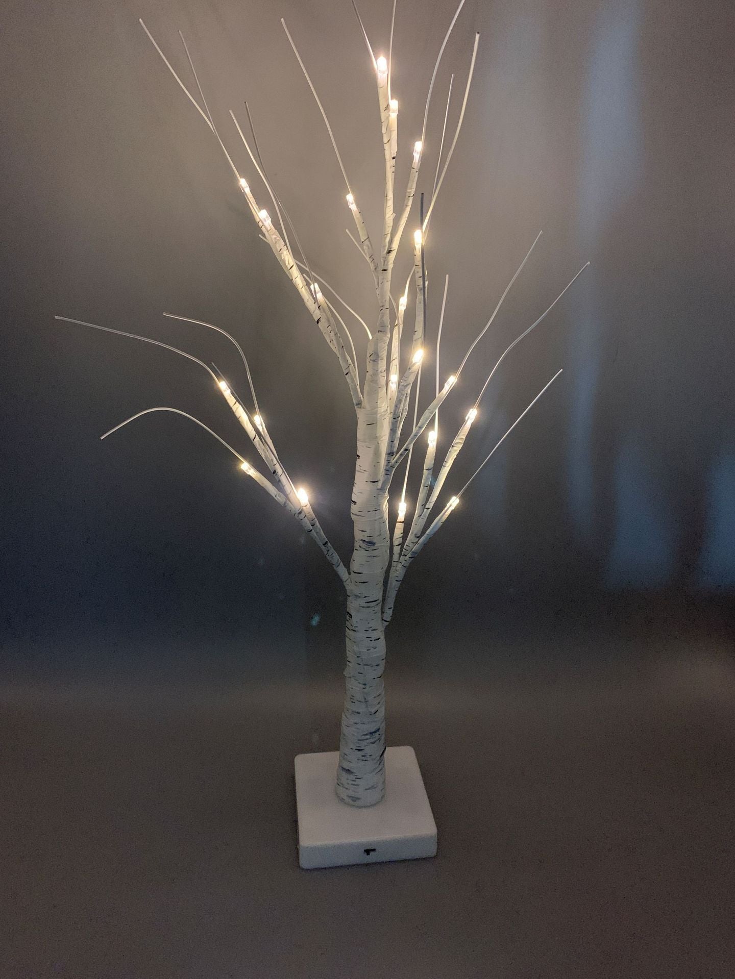 Christmas Simulation Of Birch Tree Lights 86429f2d 877a 4f8b 8232 d38824b49166