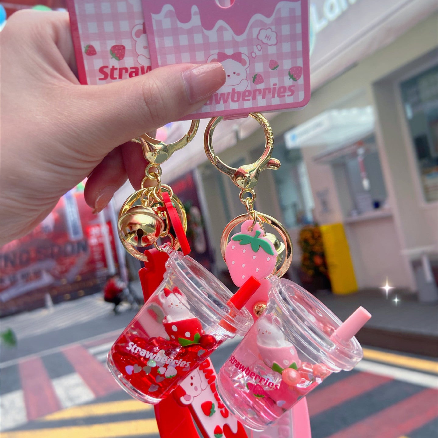 Floating Strawberry Bear Oil Key Chain Pendant 86a24d2c 1eba 46fa aa48 21d92a661d71