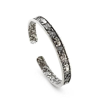 Crater Design Bump Bracelet Fashion 873f2869 fc41 4193 8f49 61b936cd7a5c