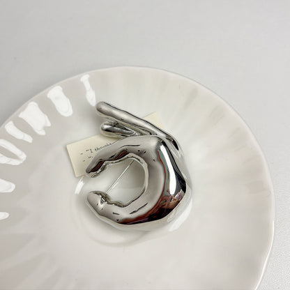 Metal OK Gesture Brooch Fashion All-match Pin Clothes Accessories 87b0b5ed 0f35 4773 8383 b2ade6c1caeb