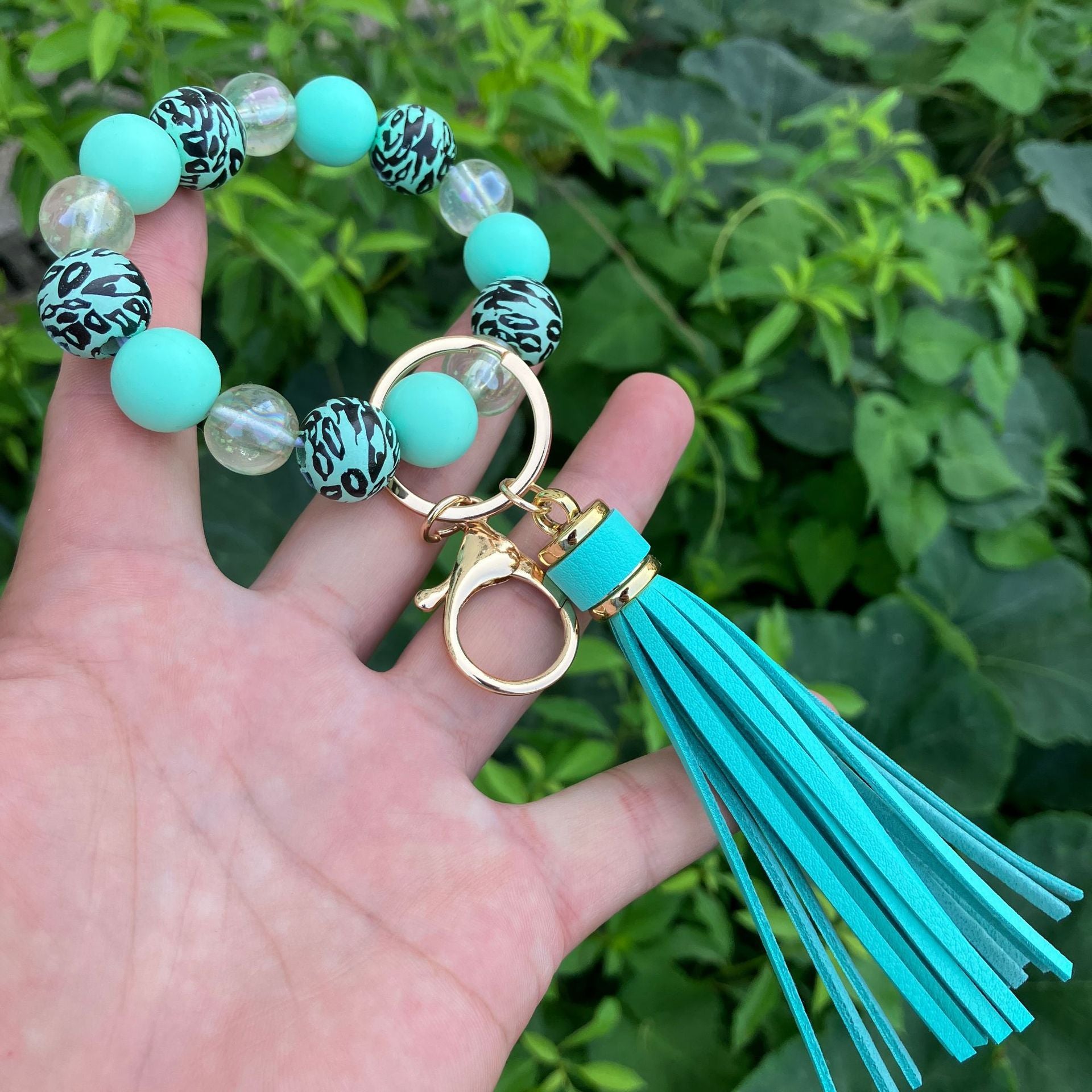 Color Leopard Pattern Luminous Beads Bracelet Keychain 87db7983 8b63 4b6a 83da 1e8da4d7c50a