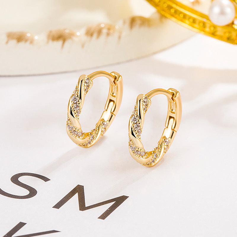 Diamond-embedded Mobius Ear Clip Women's Simple Twisted 89f25ce4 7e6e 4c52 9b67 2e4d33c6df77