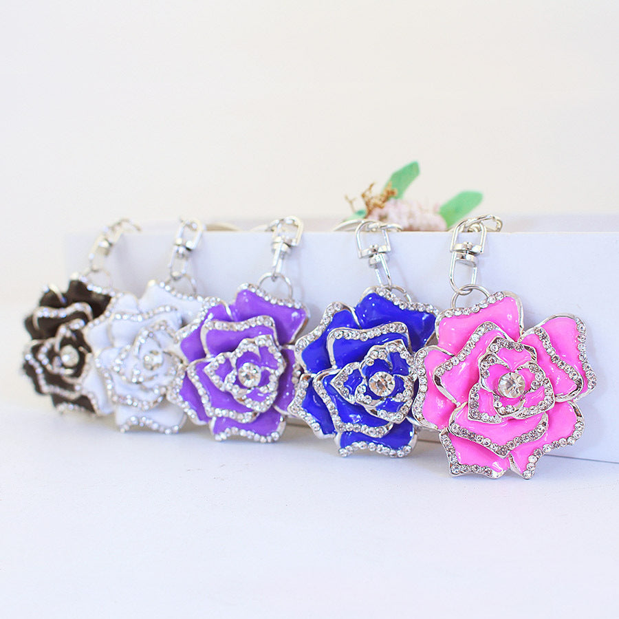 Flower Metal Pendant Key Chain 8a4e428b b59c 4b04 80a1 0c234e40197d