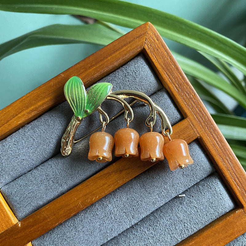 Natural Golden Jade Glass Berry Lily Of The Valley Brooch 8aaa573a b164 418d a1d7 82fb9b440391