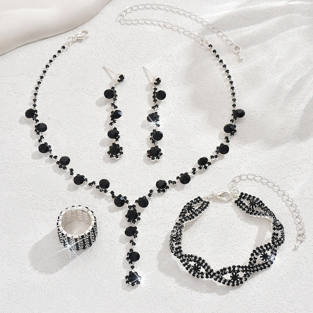 Fashion Crystal Necklace Ear Stud Bracelet Jewelry Accessories