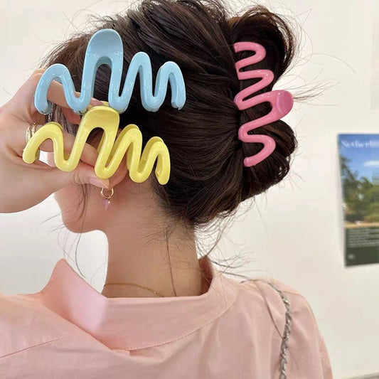 Dopamine Girl Shark Large Hair Clip Female Temperament 8d185dd5 49bc 454a 9b71 ebcde282e4a9
