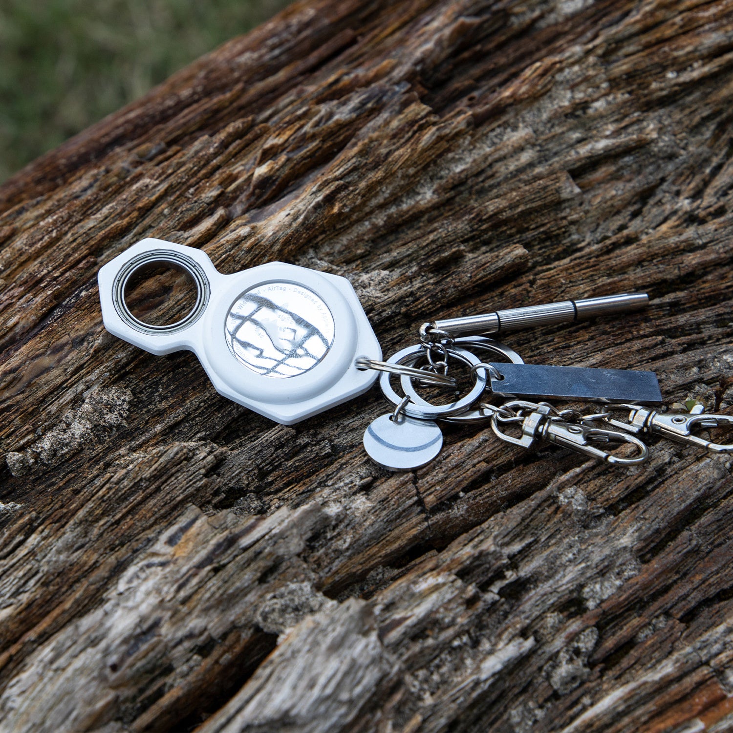 Airtag Locator Tracker Keychain Case 8f9ee3dd 873f 4472 b19a 39a534f968cf