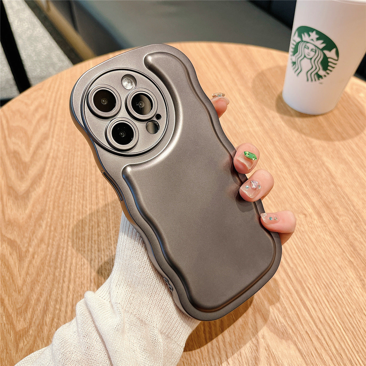 Wave Pattern Electroplating Solid Color Mobile Phone Case 8fbb9549 15df 49a3 8a08 331ade81569a