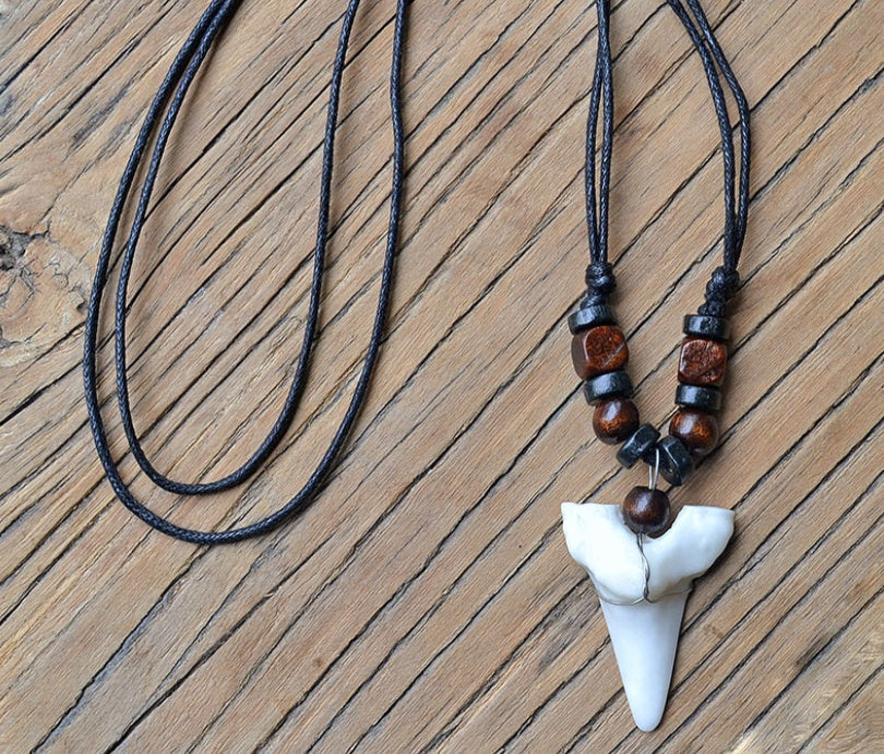 Men and Women Necklaces Imitation Shark Tooth Pendant 915593114380