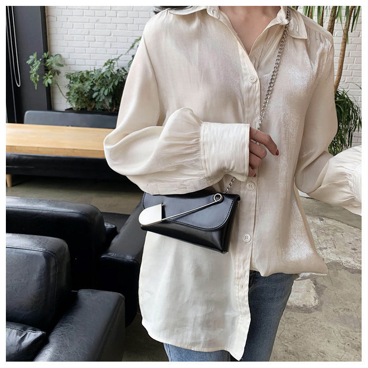Pin chain shoulder bag 924494275102