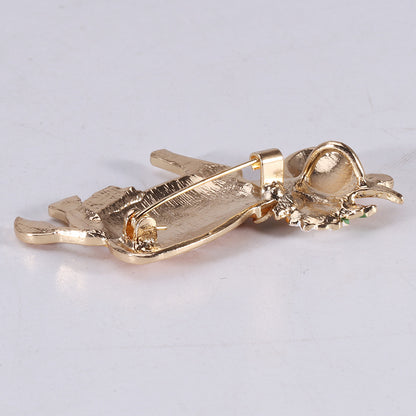 Fashion Alloy Dripping Oil Small Flower Cow Brooch 93434652 c1a8 4f0e 8a01 ee249bc4e30e