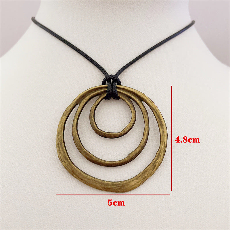Simple Personality Hollow Circle Necklace Pendant 951a27c2 0220 44df a158 d10a4d95cee9